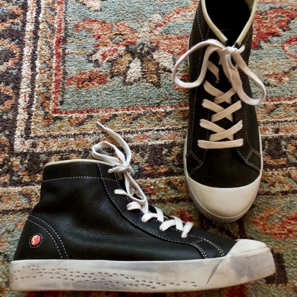 SOFTINOS by FLY London leather High Tops